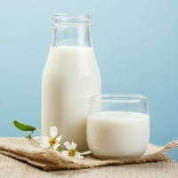 Даб фарми млечни производи цело млеко со витамин Д половина галон - бокал