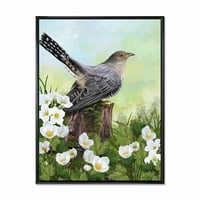 DesignArt 'Кукавица птица на стар трупец и традиционално врамено платно на бело цвеќе, печатење на wallидови